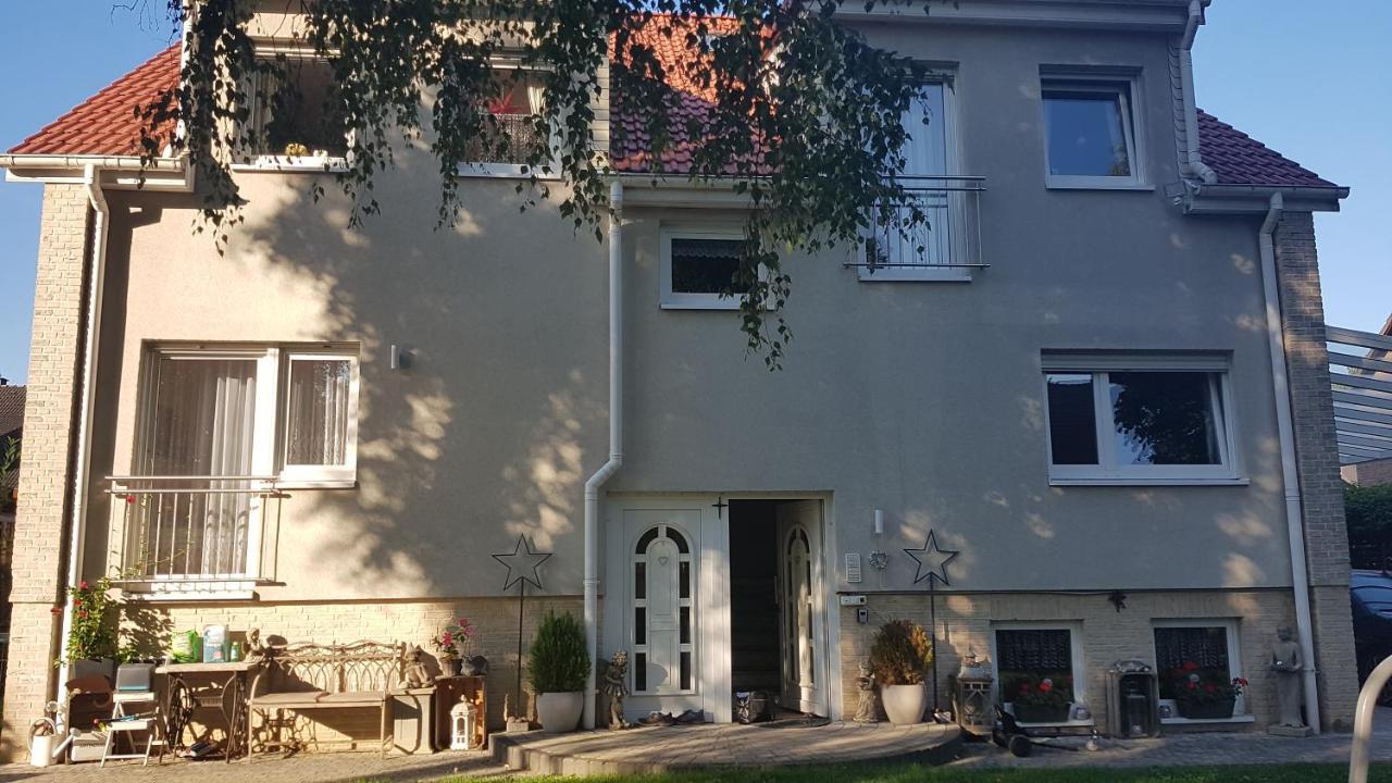2 Zimmerwohnung Am Flughafen Schoenefeld * Berlijn