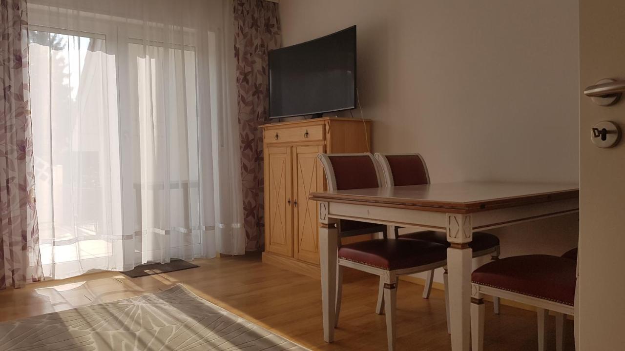 2 Zimmerwohnung Am Flughafen Schoenefeld Appartement *